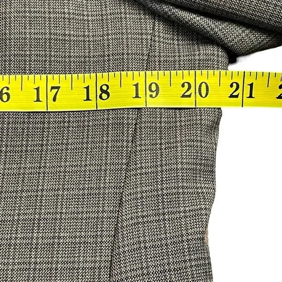 Austin Reed Classic Blazer - Picture 11 of 16